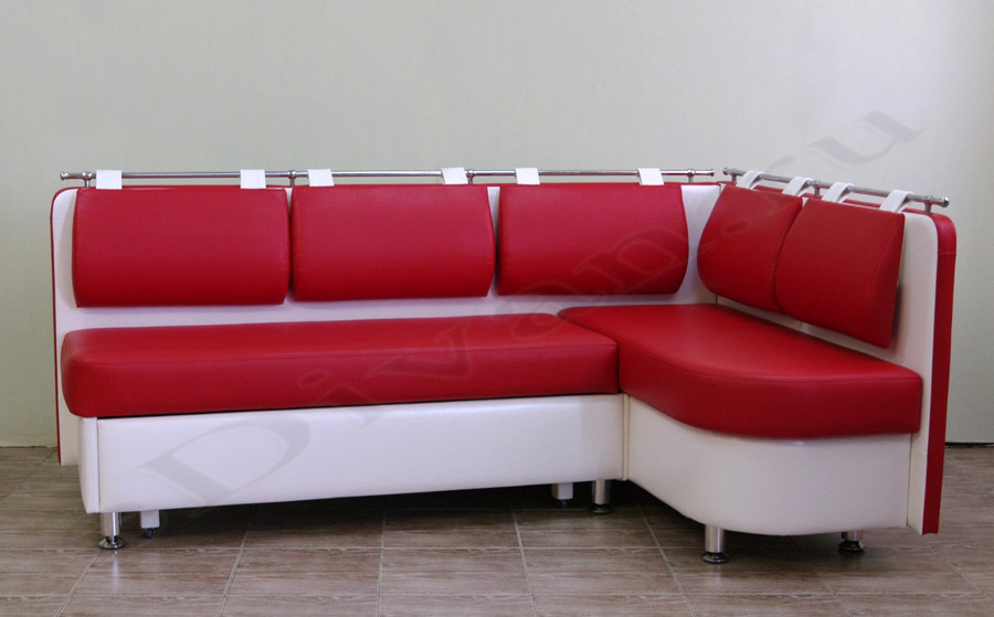 Угловой диван со спальным местом на кухню 150 на 150