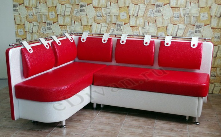 Угловой диван со спальным местом на кухню 110х190